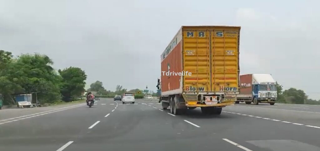 "33 Truck Driver पे Fir: हरियाणा के लेन अनुशासन नियम" 1 Tdrivelife 20250102 164452 0000